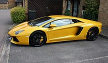 Lamborghini Aventador